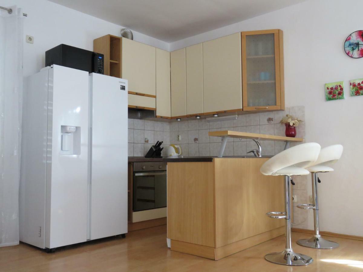 Apartment Apartment Smilje